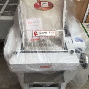 永強YQ-130高速商用壓面機電動軋面機揉面機商用壓餃子皮起酥機